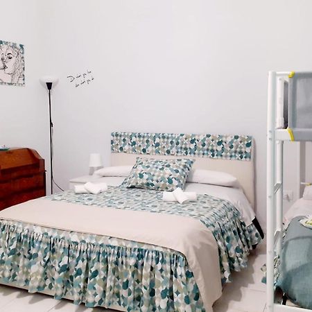 Dory'S Room Camera Nel Cuore Di Napoli Zewnętrze zdjęcie