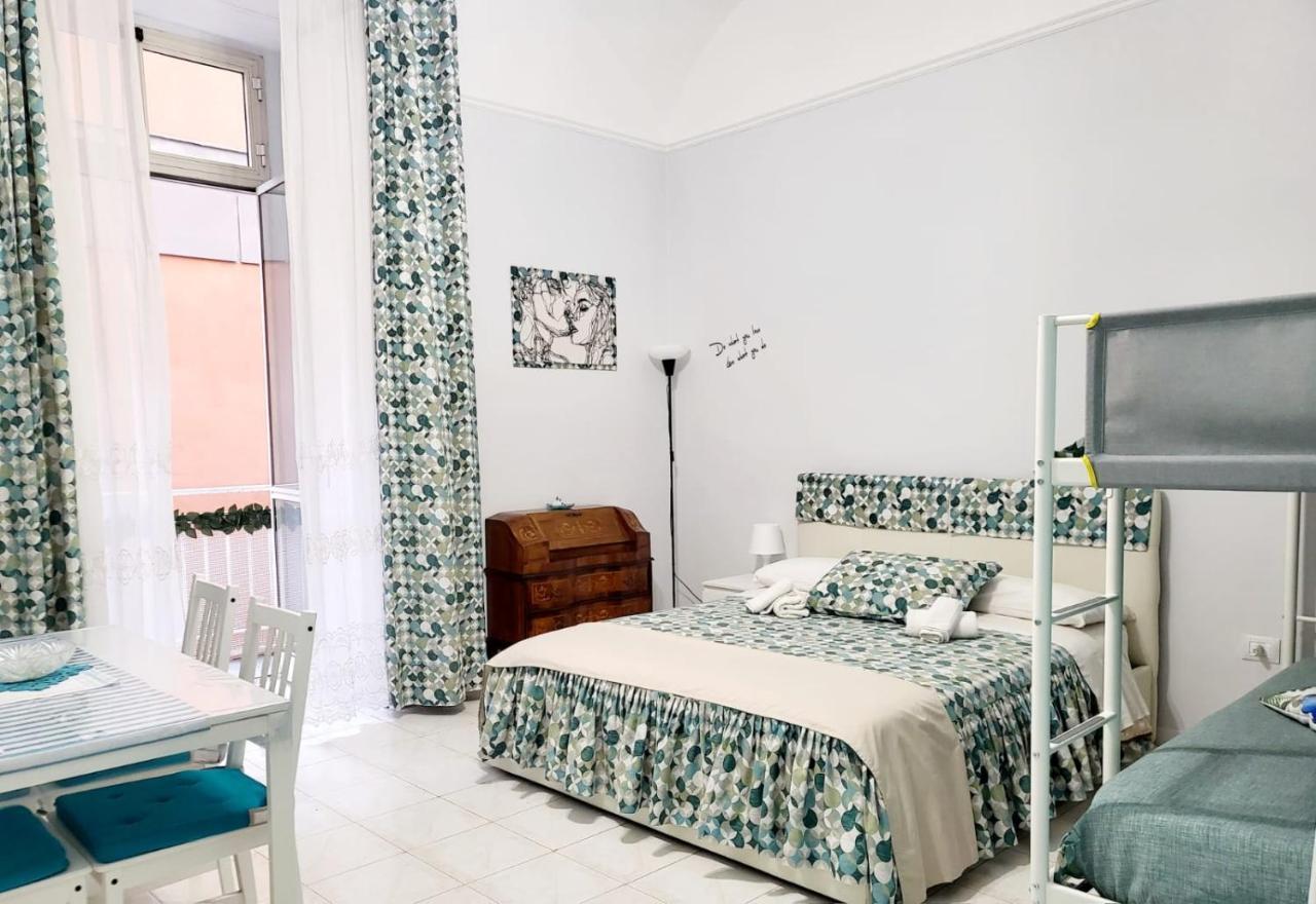 Dory'S Room Camera Nel Cuore Di Napoli Zewnętrze zdjęcie